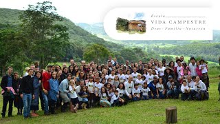 Escola Vida Campestre  Currículo com base na Bíblia  Famílias educadoras [upl. by Ynner]