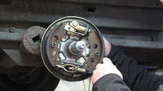 How ALKO trailer caravan brakes work [upl. by Mattias]