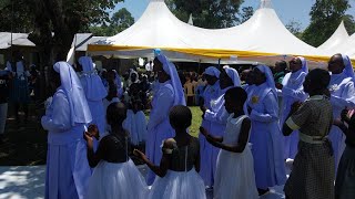 Catholic Choir Songs  Catholic Choir Performing Baba Asante Songs selektahiannoh [upl. by Vizzone708]