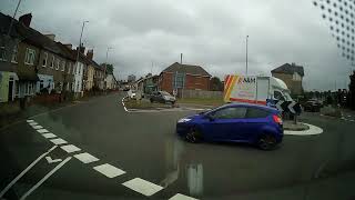 Swindon bad driving WH65 PGK Phone driving [upl. by Hallee873]