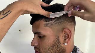 COMO HACER DISEÑO O LINEA DE LA MANERA MAS FACIL  LINEAS EN CORTE DE PELO  RAYAS CORTE DE CABELLO [upl. by Lyman]