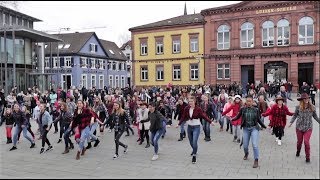 quotFootloosequot Flashmob in Lahr 2018 • DanceFit Tanz amp FitnessStudio Lahr [upl. by Klug]