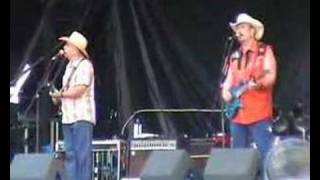 Bellamy Brothers  Let Your Love Flow [upl. by Nosreffej935]