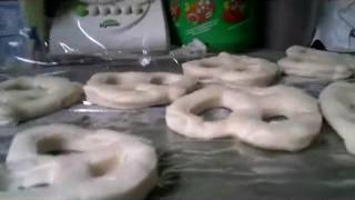 Making Pretzels An Expat Philippines Vintage Top 10 Video Best 2016 [upl. by Kaya]