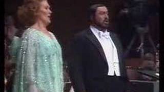 Sutherland amp Pavarotti Gala Concert Opus Arte  Faveo [upl. by Morganstein138]