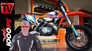 KTM 300 SMC R  2 Takt Supermoto  Irre oder geil 13 [upl. by Dnalevets]