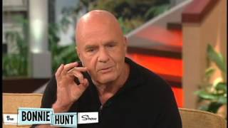 Dr Wayne Dyer Habla acerca de cómo perdonó a su padre [upl. by Nnayar307]