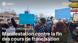 « J’ai honte »  la fin des cours de francisation dénoncée à Rimouski [upl. by Charmion]