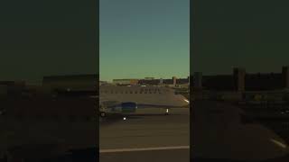 Heavy Crosswinds in Minneapolis  Delta Connection E175  Infinite Flight [upl. by Annaerda]