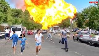 US Panic 30 minutes After the Yellowstone volcano eruptedas the earth rose rumble across the land [upl. by Linc]