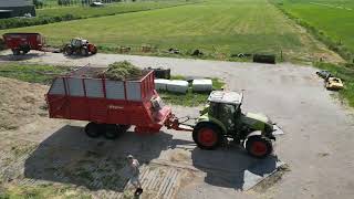 2x Claas 420 Arion met Kverneland TA465 opraapwagen en Claas Liner 2900 zwadhark [upl. by Hanus]