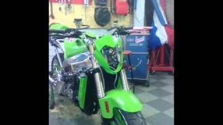 kawasaki zxr 750 streetfighter part3wmv [upl. by Rednasxela676]