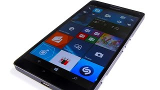 Microsoft Lumia 950 XL  распаковка и первое впечатление [upl. by Tannenwald494]