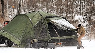 Camping in a Blizzard Catch a Dinosaur Tent Flying in a Snowstorm [upl. by Anerdna]