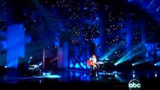 Kenny Chesney Dave Matthews Im Alive at the CMA Awards 2009 [upl. by Nahoj662]