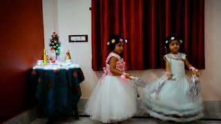 Feliz Navidad dancekids danceChristmas songMerry Christmas danceMohorginisLifestyle [upl. by Ettennal]