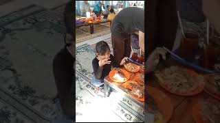 Makan lesehan di Janti Klaten bersama keluarga solo [upl. by Tnahs854]