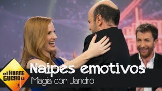 La magia de Jandro envuelve de emoción a Jessica Chastain  El Hormiguero 30 [upl. by Aneekan]