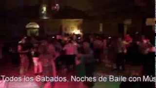 Momentos NOCHES DE BAILE Y MUSICA EN VIVO en La Manzana de AdanLucena [upl. by Nahtnanhoj]