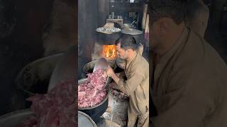 Lalchapur Afghani Rosh  Namkeen Gosht  Karkhanu Market Peshawar food streetfoodspeshawar [upl. by Azriel]