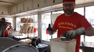 Nana amp Papas Kettle Corn at the Sandusky County Fair 2022 [upl. by Ednil]