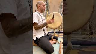 El canto armónico y el tambor chamánico soundhealing terapiadesonido meditacion [upl. by Alcott]