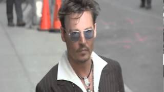 Johnny Depp Shakes Hands With Radioman On Arriving For Letterman [upl. by Meuser]