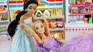 Rapunzel y Jasmín Diversión en el Supermercado 🤩 Mis muñecas Princesas Disney [upl. by Gisele]