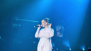 Jorja Smith  The One Live in Singapore [upl. by Anaet]