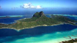 La Polynésie vue den haut  de Tahiti à Moorea [upl. by Suhcnip]