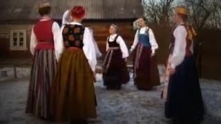 Dzūkiškas Advento liaudies šokis ratelis quotIr išvedė šešurėlisquot Lithuanian folk dance [upl. by Almita]