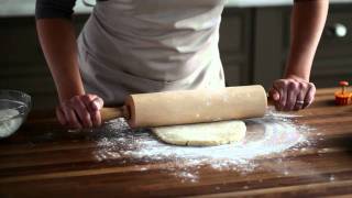 How to Make a Caramel Apple Pie Part 1 The Crust  WilliamsSonoma [upl. by Duke]