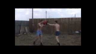 Бокс работа по лапам Boxing pad workout Boxe pad entraînement Boxen Pad Training 拳击：垫锻炼 [upl. by Nylorahs721]