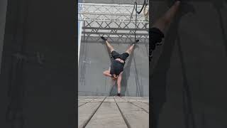 Ejercicios invertidos avanzados deportealairelibre calistenia handstandworkout [upl. by Araj23]