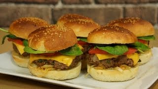 Recette des burgers maison partie 1  les pains à burger ou buns [upl. by Ettedualc]