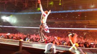 4k Coldplay  Hymn for the Weekend Live  Wembley  61516 [upl. by Longtin]