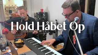 Hold Håbet Op  Dy Plambek  Marianne Søgaard cover af Lad Hjertet Tale [upl. by Sirah]