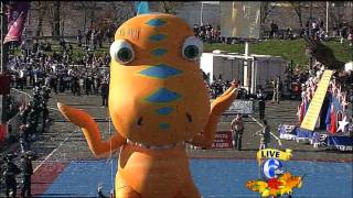 Philly Thanksgiving Day Parade 2011 Part 3 [upl. by Ralyks]