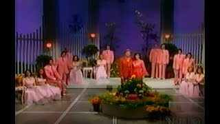 Lawrence Welk Show  Easy Listening from 1980  Mary Lou Interviews Clay Hart and Salli Flynn [upl. by Schuyler750]