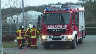 Schulausfall wegen verschlossener Türen in Brodersdorf  Feuerwehr hilft [upl. by Roddy29]