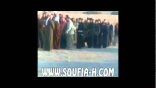 Sufis prostrating  in sujood  to their quot sheikh quot Khaznawi Naqshbandi sufi   2 [upl. by Siuqram]