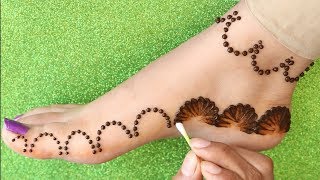 Most Beautiful Feet Mehndi Design 2019  Simple Foot Mehndi Design  Easy Leg Mehndi Design [upl. by Aramoj334]