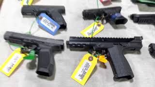 Miami Gun Show 2021 Ammo is terrible Don’t do it‼️ Ammo Guns GunShow [upl. by Anceline101]