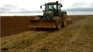 Fendt 818 arando con Ovlac Versatil [upl. by Oniluap]