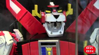 Voltron Classics amp Voltron Force Mattel Toys San Diego ComicCon 2011 Display [upl. by Airahcaz]