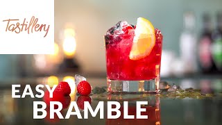 Easy Bramble Cocktail mit Bombay Bramble – Tastillery [upl. by Karlin]