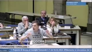 Scintille in commissione a Busto Max Rogora contro lassessore Artusa [upl. by Ateerys]