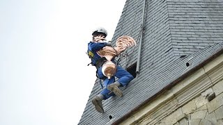 Installation du Coq de Brenouille par Bodet Campanaire [upl. by Hillinck]