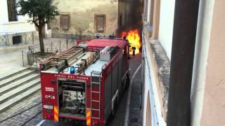 video esclusivo macchina in fiamme a Camerino [upl. by Altman]