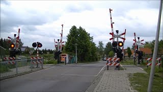 Spoorwegovergang Glanerbrug  Dutch railroad crossing [upl. by Anitan]